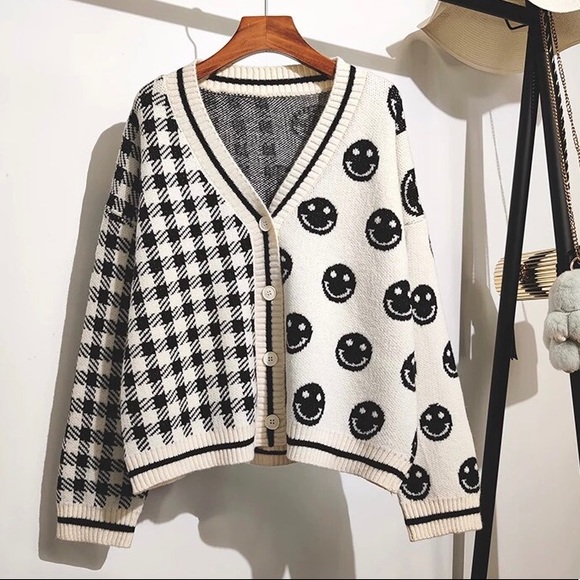 Smiley face cardigan sweater knit black and cream white stripe v-neck happy face - Picture 4 of 7